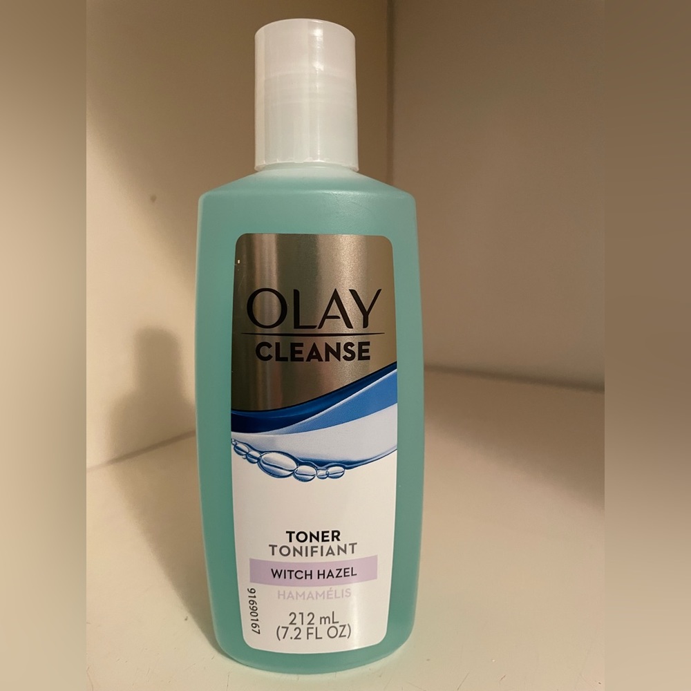 Olay Cleanse Daily Skin Toner with Witch Hazel for Combination to Oily Skin